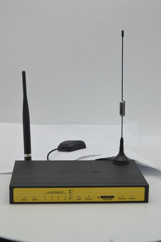 通信通信ルーター - F7636 - Xiamen Four-Faith Communication Technology Co.,Ltd - データ用 / 4G / WiFi