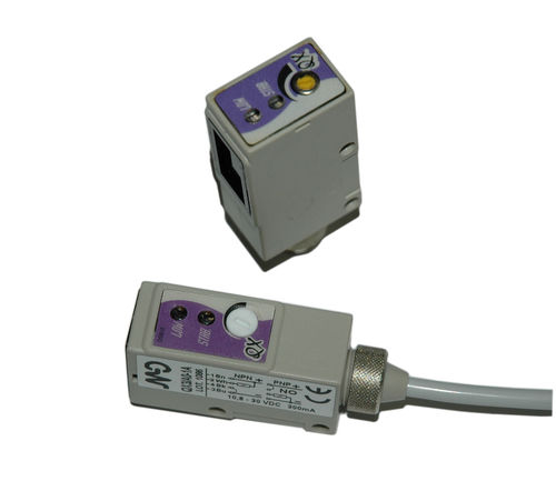 偏光後方反射光電センサ - Micro Detectors - 長方形 / 赤外線 / 小型