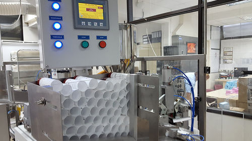 ペースト状製品用ディスペンサ - Omniprojekt doo, Vrnjačka Banja, Srbija - 容量式 / ピストン式 / 化粧品産業用