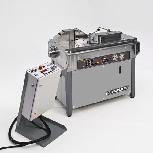 横型プレス機 - XL-PLUS - Gelber-Bieger GmbH - 油圧式 / 曲げ / 矯正