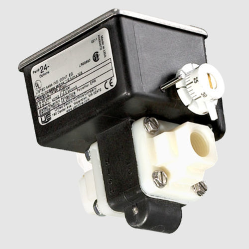 機械式圧力スイッチ - 24  - United Electric Controls - 差動 / 水用 / オイル用
