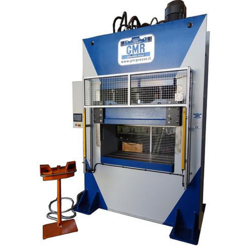 油圧式プレス機 - 3951433 - GMR di Maffi Raimondo Srl - 成形 / 縦型 / 固定型