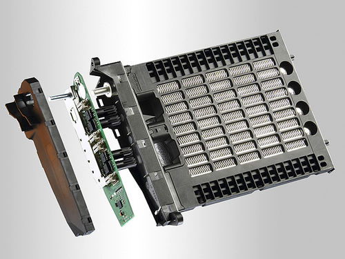 電動式エア ヒーター - Eberspächer Climate Control Systems GmbH & Co. KG