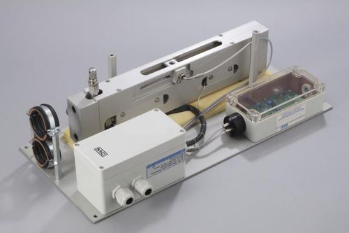 熱流量計 - FM-200K-H/FA - M&C TechGroup Germany GmbH - 質量 / ガス用 / 壁掛け