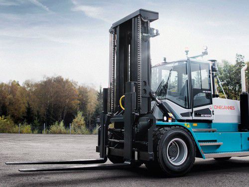 内燃機関式フォークリフト - SMV series - Konecranes - 乗り型 / ハンドリング用 / 4輪