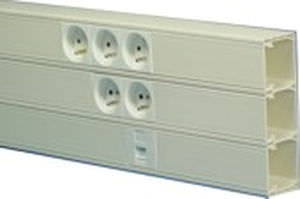 配線用トランキング - 2 m |  SYS45 RAPID Series - CANALPLAST - PVC / 成形とすそ板 / 自動消火機能