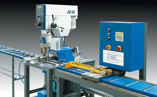 コンベヤーフィーダー - Jörg Neu GmbH Maschinenbau u. Handel - NC