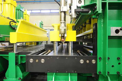 レーザー溶接機 - CISAM IMPIANTI s.r.l. Press Feeding Equipment - 自動 / スチール用 / ヘッド移動式