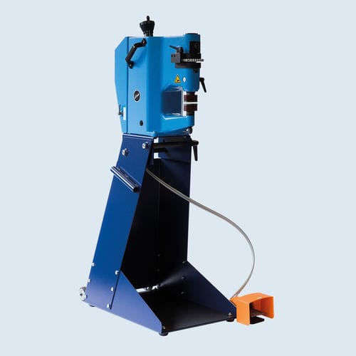 プロファイル用成形機 - KF 170 PD - ECKOLD technics GmbH & Co. KG - 鋼 / 自動 / 矯正