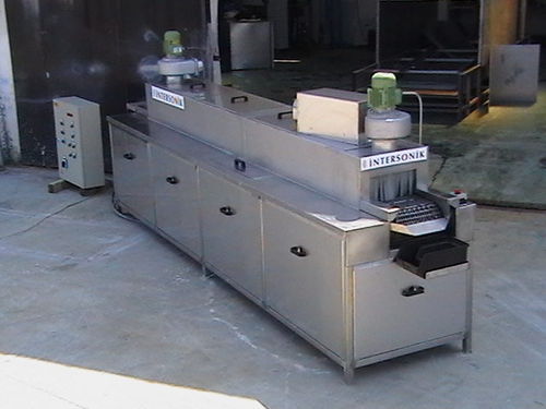 超音波洗浄機 - TUNNELWASH-US - INTERSONIK PARTS WASHING MACHINE CORP - 浸漬系 / 産業用