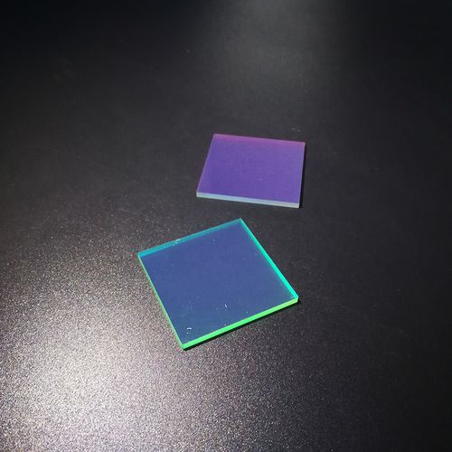 バンドカット光学フィルター - Changchun Yutai Optics Co., Ltd. - 誘電性 / レーザー用