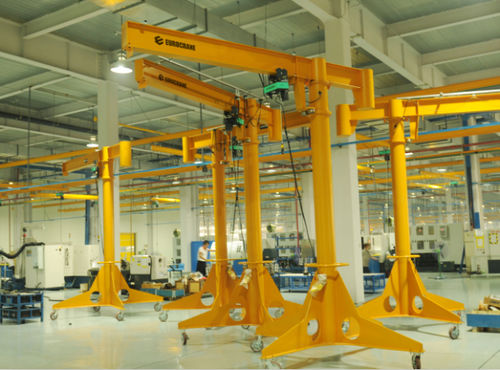 カラムジブクレーン - 00150 - Eurocrane(China)Co.,Ltd - 建設機械用 / 港湾 / 移動式