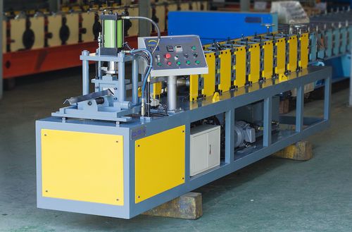プロファイル用ロール成形機 - V - AMECO INDUSTRIAL JOINT STOCK COMPANY - 自動 / PLC制御 / 固定式