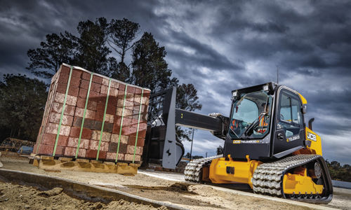 電気油圧式キャタピラ型小型ローダー - 3TS-8T - JCB - 内燃機関式