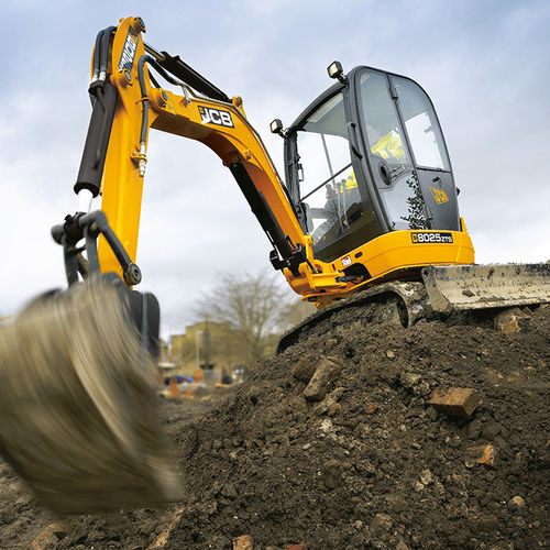 小型油圧ショベル - 25Z-1 - JCB - クローラー式 / ディーゼル / ゼロテールスイング