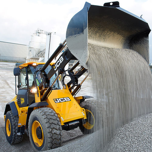 ホイール式ローダー - 411 - JCB - 関節付き / 工事現場用 / 人間工学