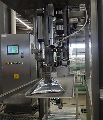 自動充填機 - JND series - Shenzhen J&D Drinking Water equipment Co Ltd - 袋用 / 乳製品用 / 野菜用