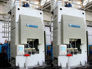 油圧式プレス機 - Y46 - Hubei Tri-Ring Metal-Forming Equipment Co., Ltd. - 曲げ / C形フレ−ム / ローラー