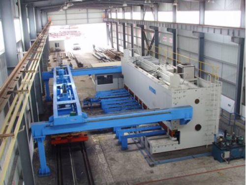 金属用切断ライン - Hubei Tri-Ring Metal-Forming Equipment Co., Ltd. - CNC / 積み重ね用 / 曲げ