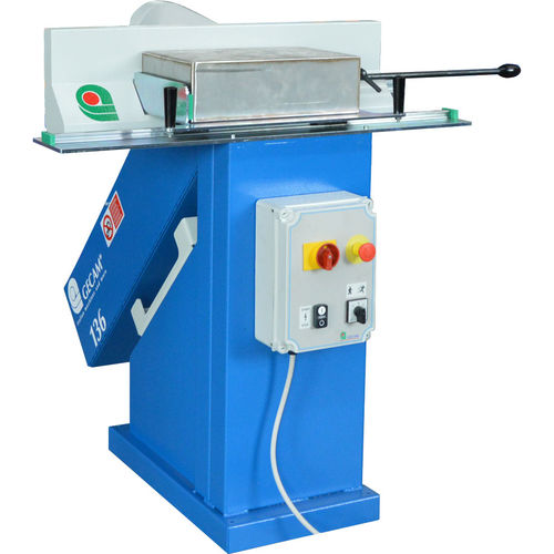 表面研削機 - 136 - GECAM SRL
