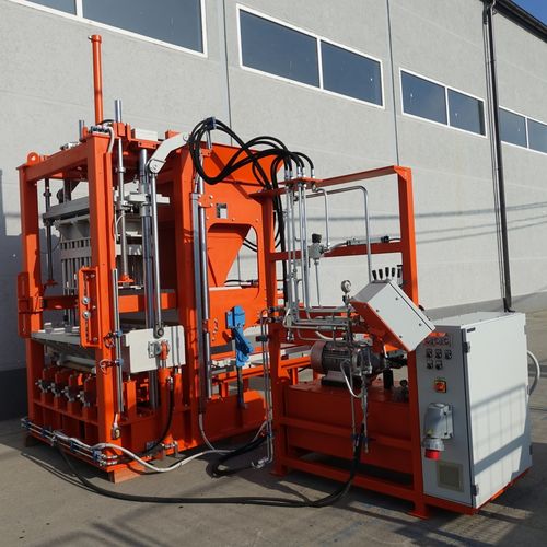 コンクリート製ブロックと敷石製造機 - R-300 - Scandinavian UK Machines AB - 自動 / 半自動 / 定置型