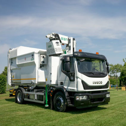 上部積載型ゴミ収集車 - 2AS - Ecologia Soluzione Ambiente - クレーン付き