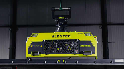配管用バキュームリフト - SC250N - Vlentec - 天井クレーン用 / ディーゼル / 回転式