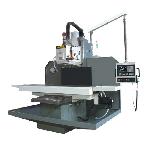3軸フライス盤 - YJ-XK1850 - NANTONG YIJI MACHINERY CO., LTD. - 縦型 / 高精度