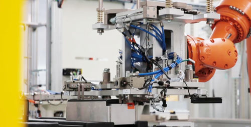 マルチプロダクト用パッケージング ライン - Dalian Haosen Equipment Manufacturing Company
