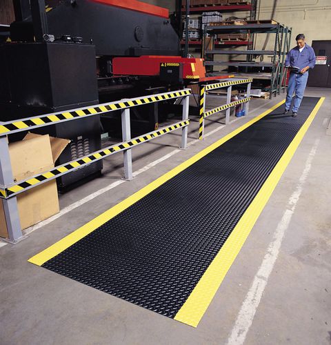 滑り防止マット - 737 Diamond Plate Runner™ - Justrite Safety Group - PVC / 屋内用 / 黒