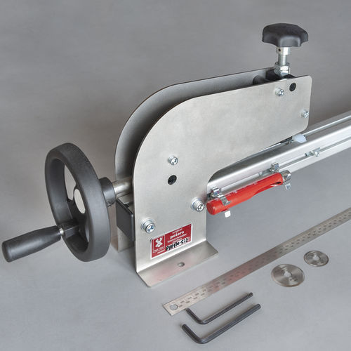 ガスケットクリーブ工具 - CORTADORA JUNTAS MANUAL - Juntas Industriales y Navales