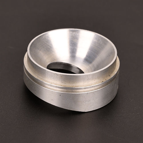 金属旋削加工 - HLC METAL PARTS LTD - ステンレススチール / アルミニウム / アルミニウム合金