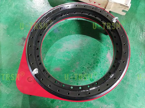 旋回駆動 - S-III-O-0955 - Unique Transmission Equipment(Luoyang)Co., LTD