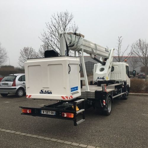 トラクター設置式高所作業車 - SCJ18 - Safi Group srl - トラックへの取り付け可能 / 電気油圧式 / 外用
