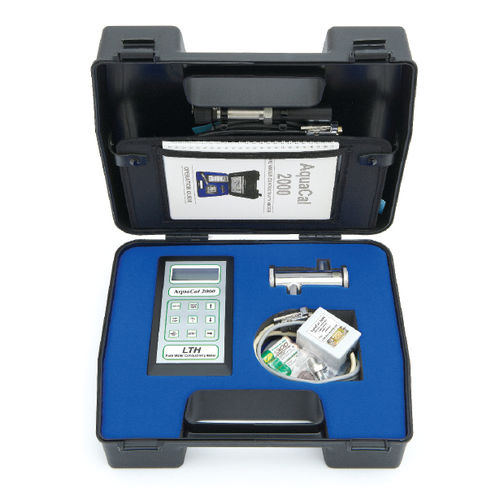 ポータブル導電率計 - AquaCal 2000 - LTH Electronics Ltd - 自動温度補償型 / デジタル / 純水