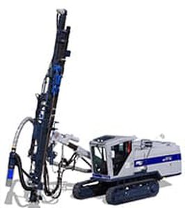 多機能掘削装置 - HCR1800-ED - Furukawa Rock Drill - クローラー式 / トップハンマ式 / 油圧式
