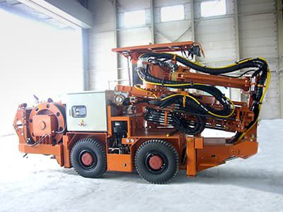 トンネル強化用掘削装置 - FTH1AS - Furukawa Rock Drill - 車輪付き / ダウンザホール / 油圧式