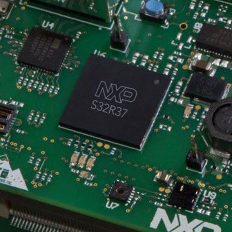 32ビットマイクロコントローラー - S32R37 - NXP Semiconductors - 自動車用途 / 通信