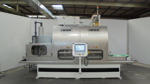 ブラシ用バリ取り機 - FB384-400-3 - LOESER GmbH - アングル ミリング / ブラッシング用 / CNC