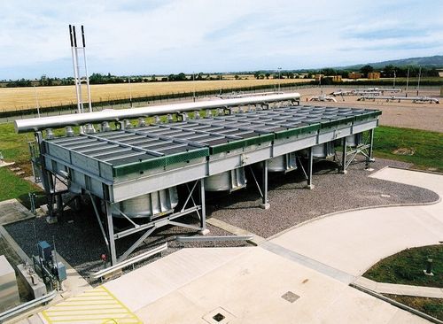プレートフィン熱交換器 - SPX Cooling Technologies - 液体/ガス / 空冷式