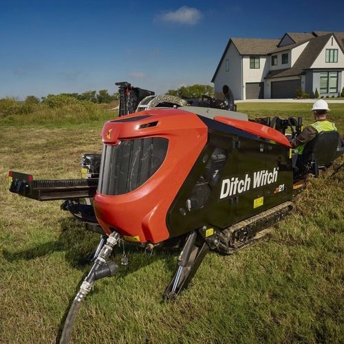 クローラー式掘削装置 - JT21 - The Charles Machine Works, Inc - 回転式 / DEUTZ