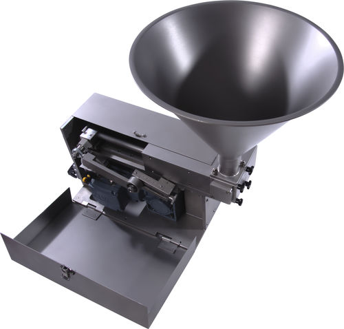 自動充填機 - FM10 FM100 - Gustav Obermeyer GmbH u Co KG - ボトル用 / 厚物用 / 液体用