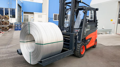 ドラム缶用マテリアルハンドリングクランプ - T411 - KAUP GmbH & Co.KG - チューブ用 / フォークリフトトラック用 / ロール