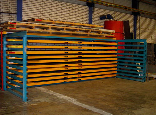 貯蔵用倉庫ラック - COMBI  - THIEL Storage and Handling Systems - 調整可能 / スチール製 / 屋根付