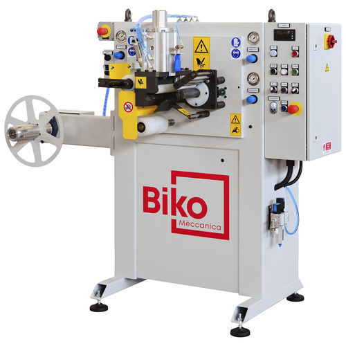 ロール状巻き取り式 - MRM - Biko Meccanica Srl - 研磨紙用 / 研磨布用 / 研摩布紙