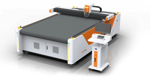 振動ブレード切断機 - HTY - Jinan Red Sun CNC Equipment Co., Ltd. - 複合材料用 / ガラス繊維用 / 形材
