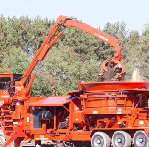 クローラー式ウッドチッパー - 1300B - Morbark, Inc.