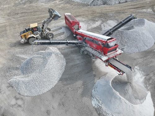 建設現場用ふるい機 - 693 - TEREX Mobile Processing Equipment - 鉱山用 / リニア振動 / 振動