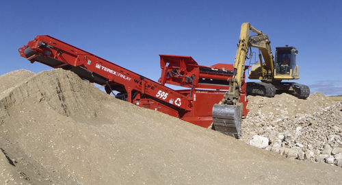 鉱山用ふるい機 - 595 - TEREX Mobile Processing Equipment - 移動式 / 振動 / 顆粒剤用