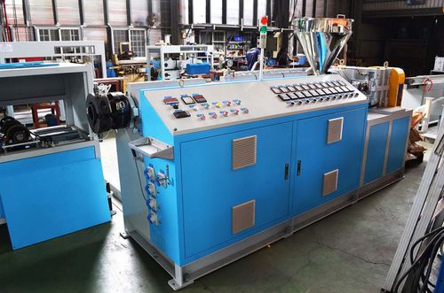パラレル ツインスクリュー押出機 - EMD series  - Everplast Machinery Co., Ltd. - 円筒形ツインスクリュー / シングルスクリュー / コンパウンディング